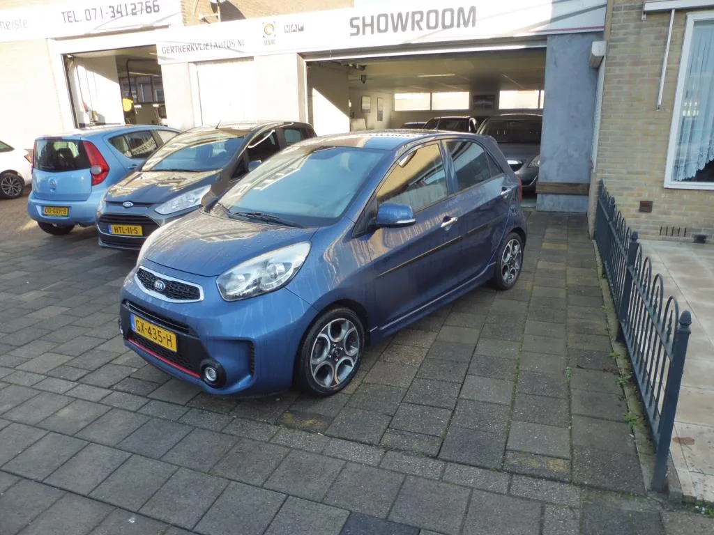 Kia Picanto (2015) — foto 1