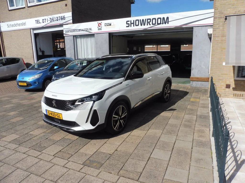 Peugeot 3008 (2023) — foto 1