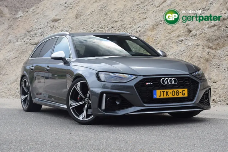 Audi A4 (2021)