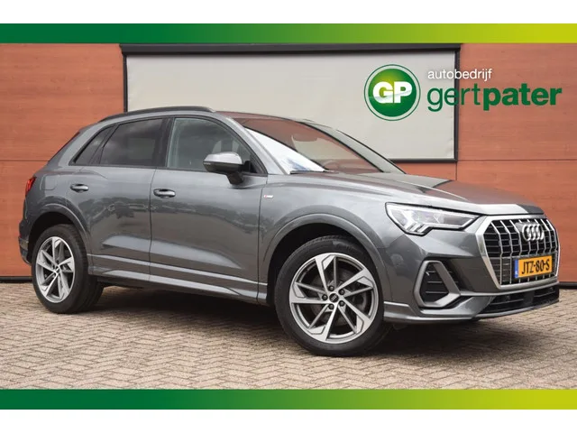 Audi Q3 (2022) — foto 1
