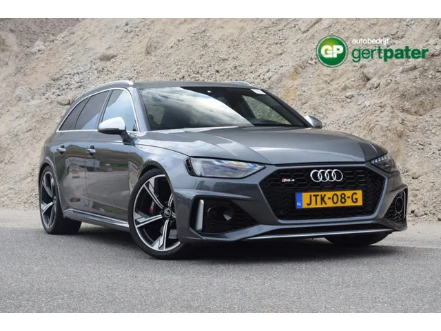 Audi RS 4 (2021) — foto 1