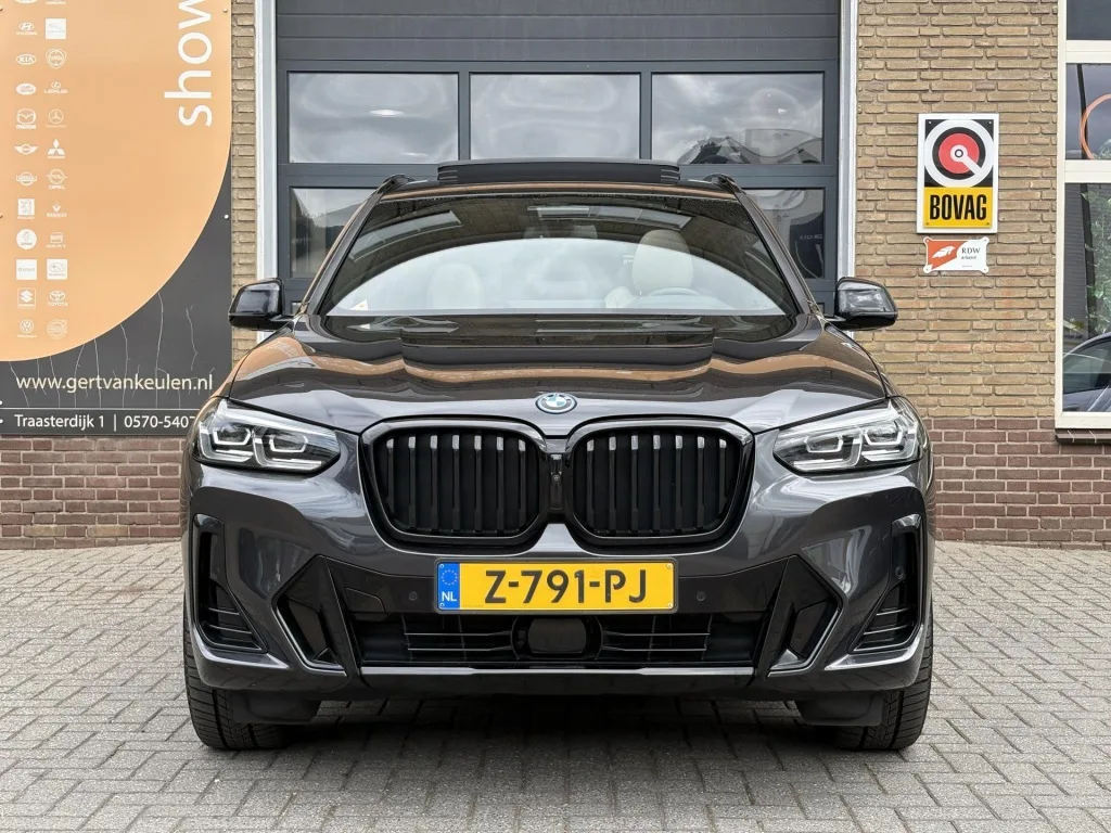 BMW X3 (2024) — foto 1