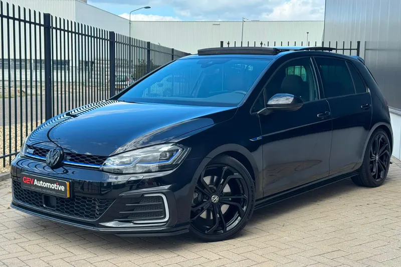 Volkswagen Golf (2018)
