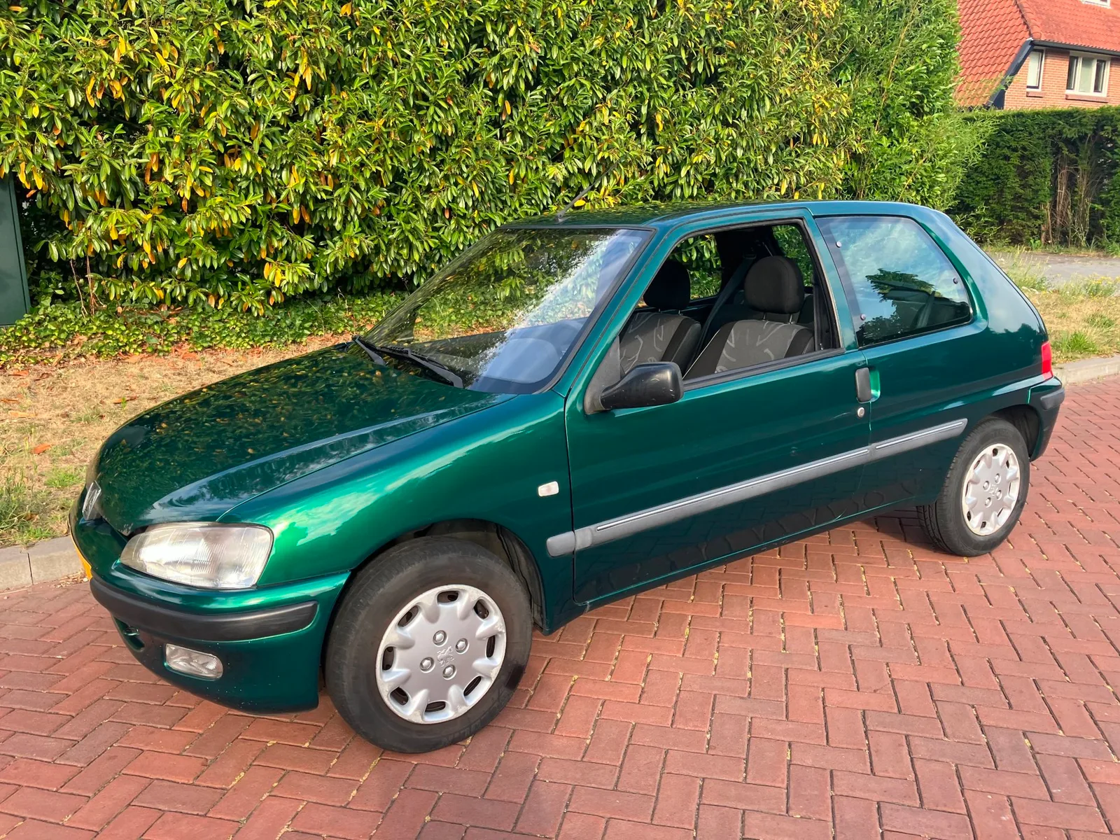 Peugeot 106 (2002) — foto 1