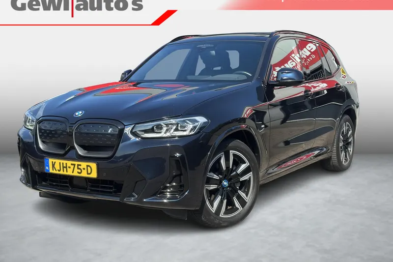 BMW iX3 (2023)