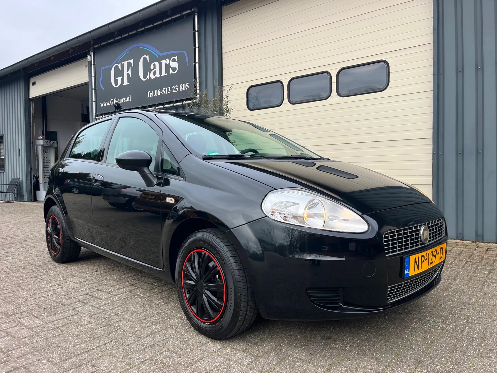 Fiat Grande Punto (2009) — foto 1