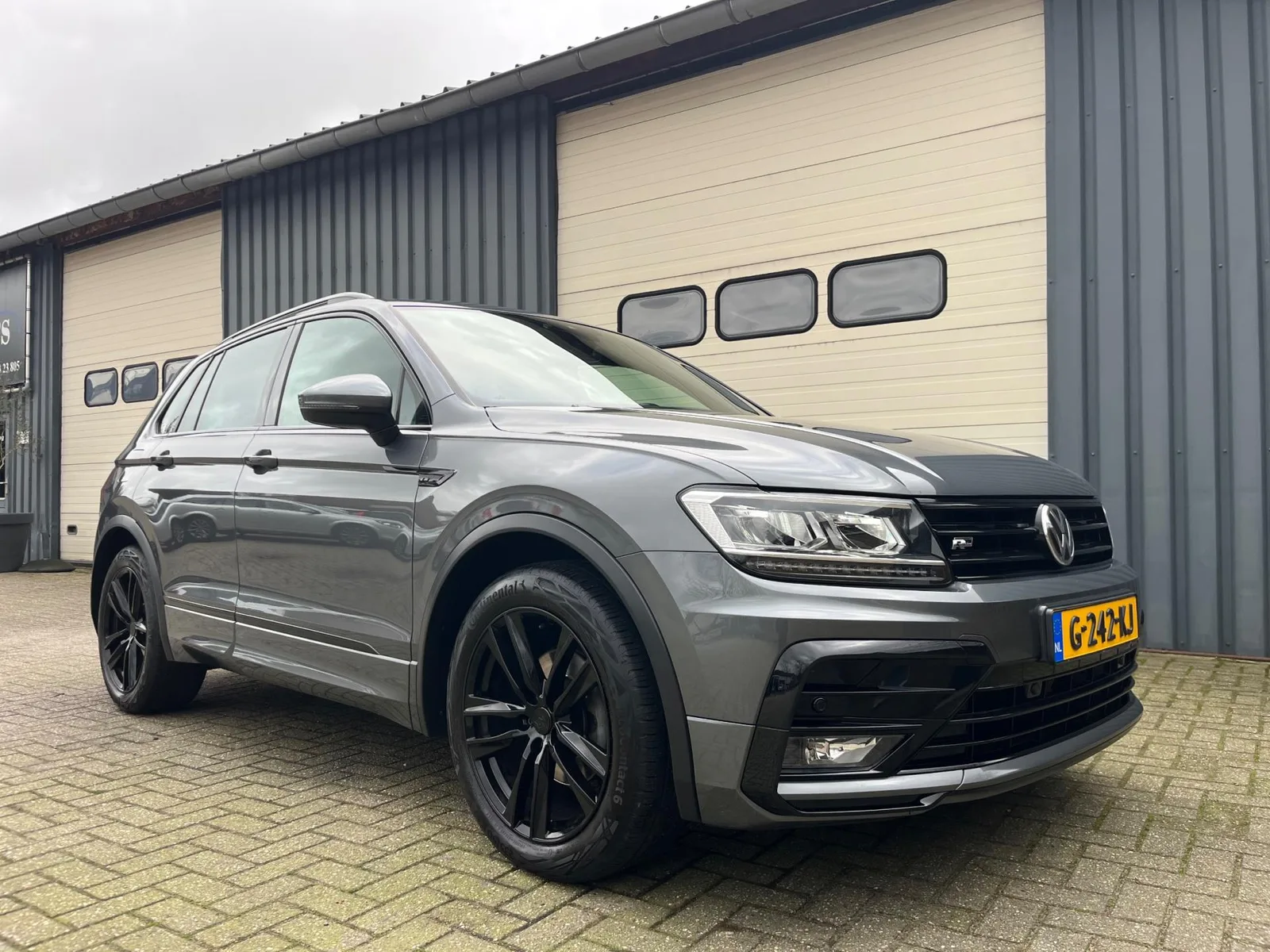 Volkswagen Tiguan (2019) — foto 1