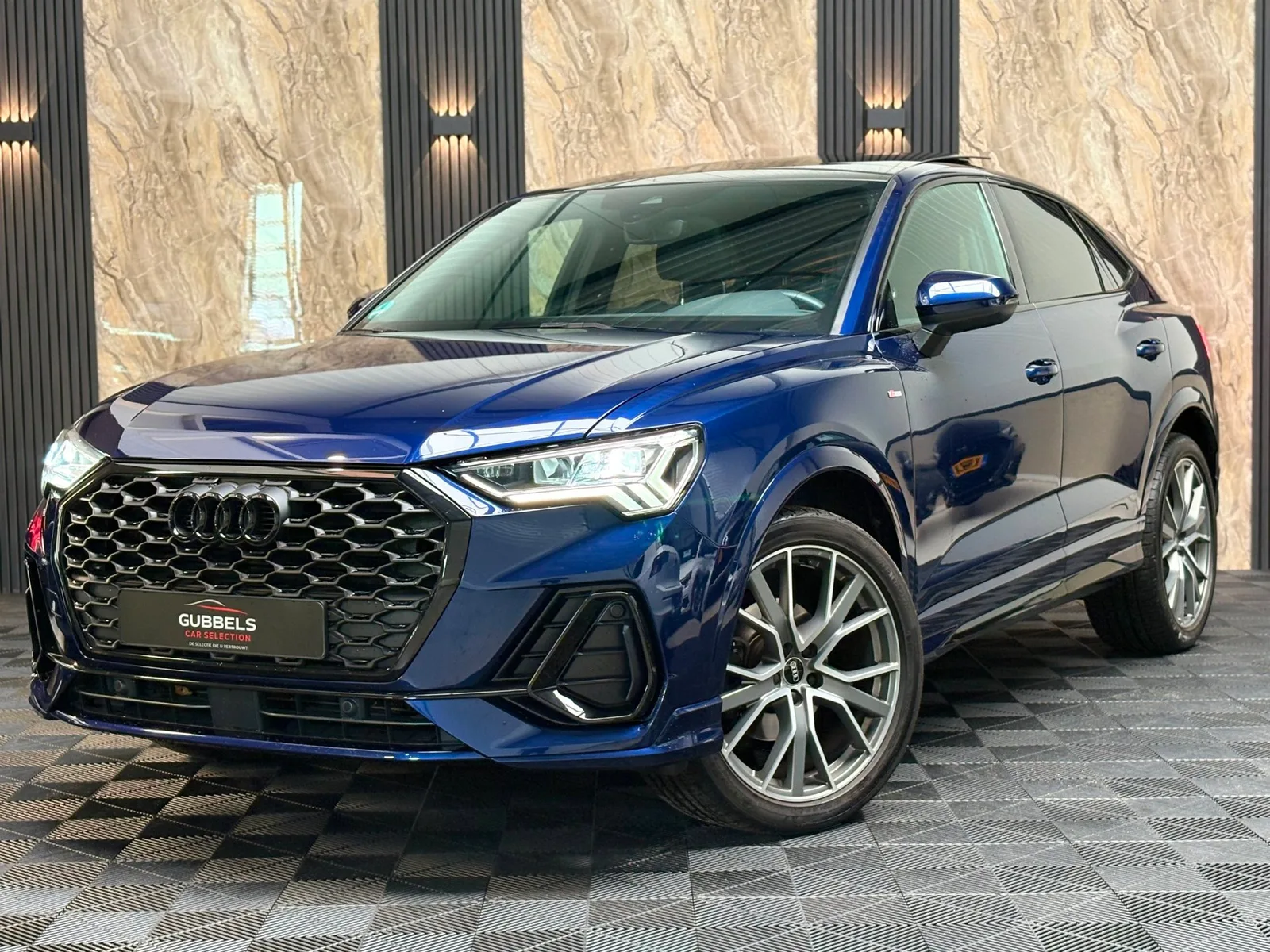 Audi Q3 (2022) — foto 1
