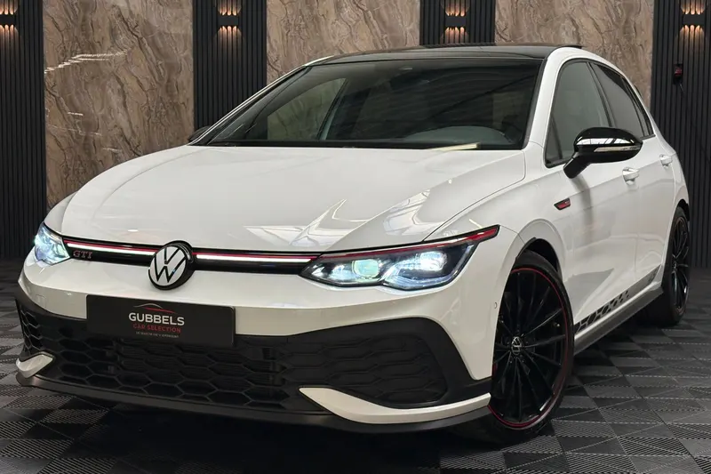 Volkswagen Golf (2021)