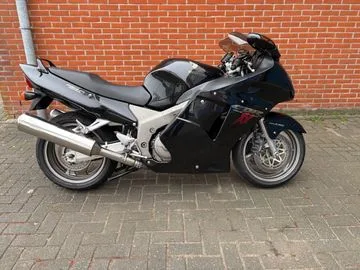 Honda CBR (2000) — foto 1