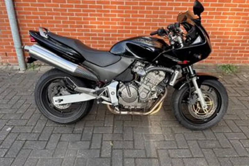 Honda CB 600 S (2004)