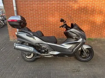 Honda FJS 400 Silver Wing (2012) — foto 1