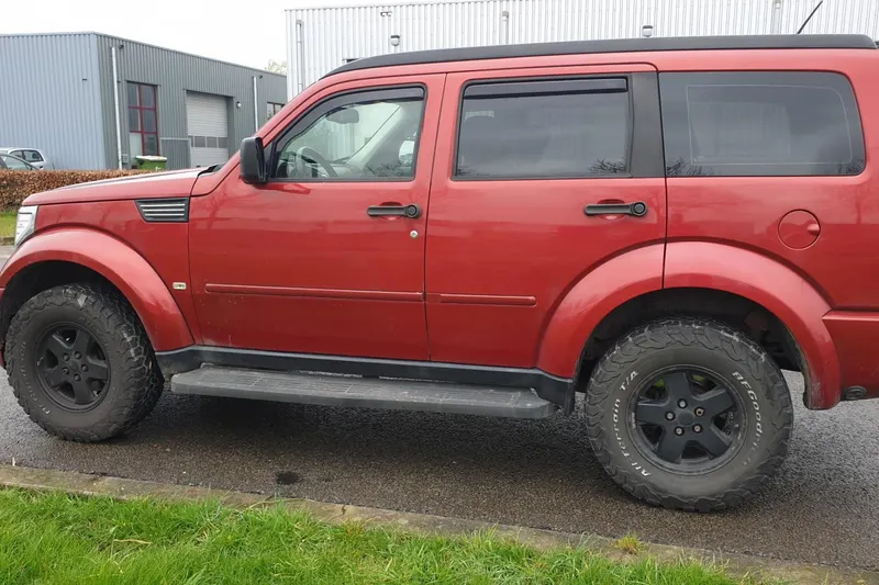 Dodge Nitro (2007)