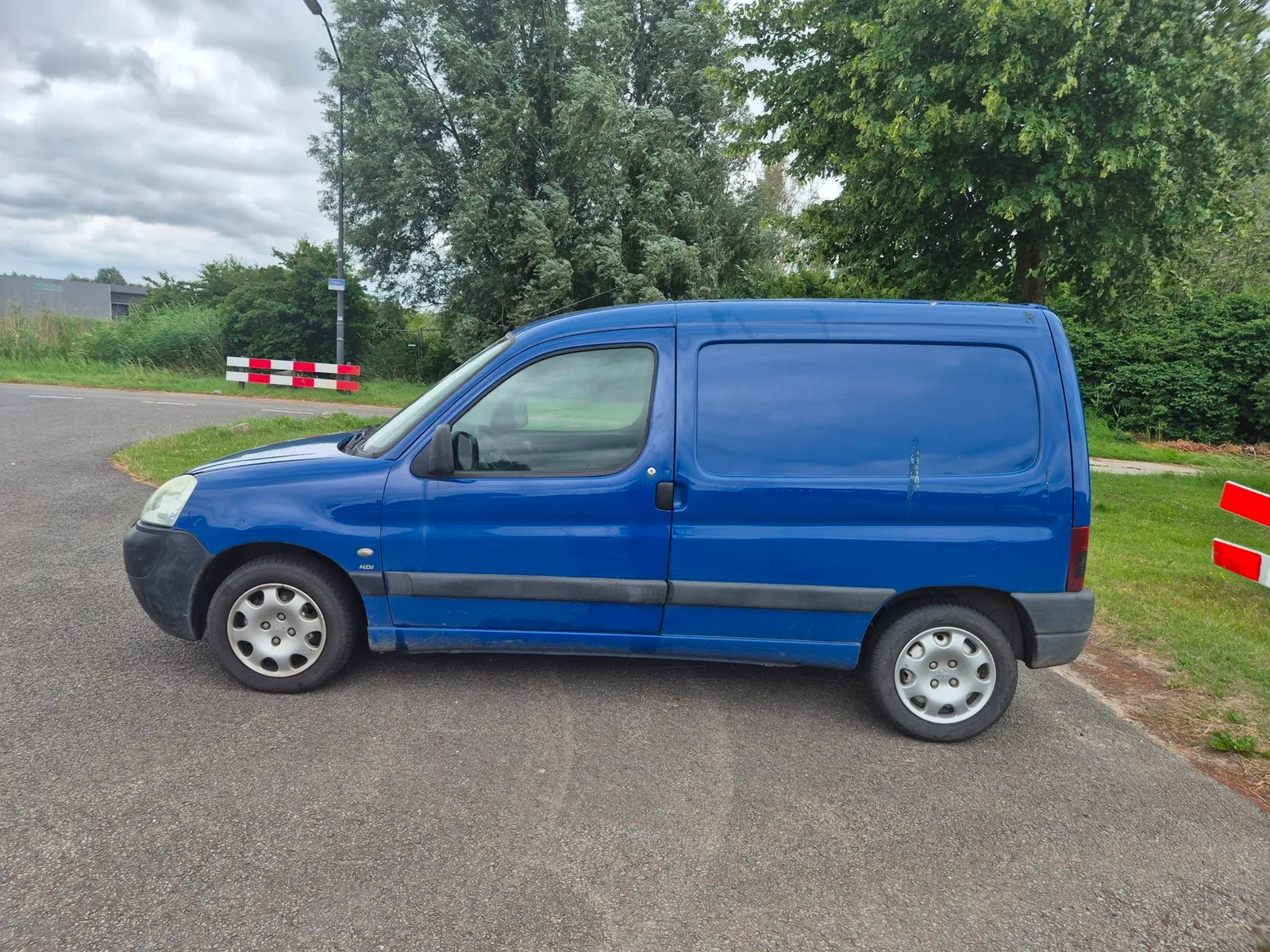 Peugeot Partner (2003) — foto 1