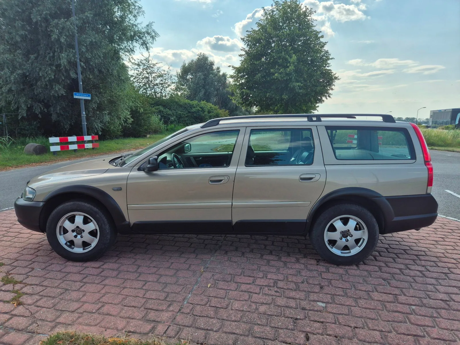 Volvo V70 (2002) — foto 1