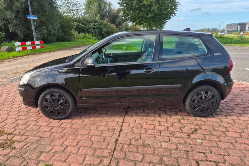 Volkswagen Polo (2006)