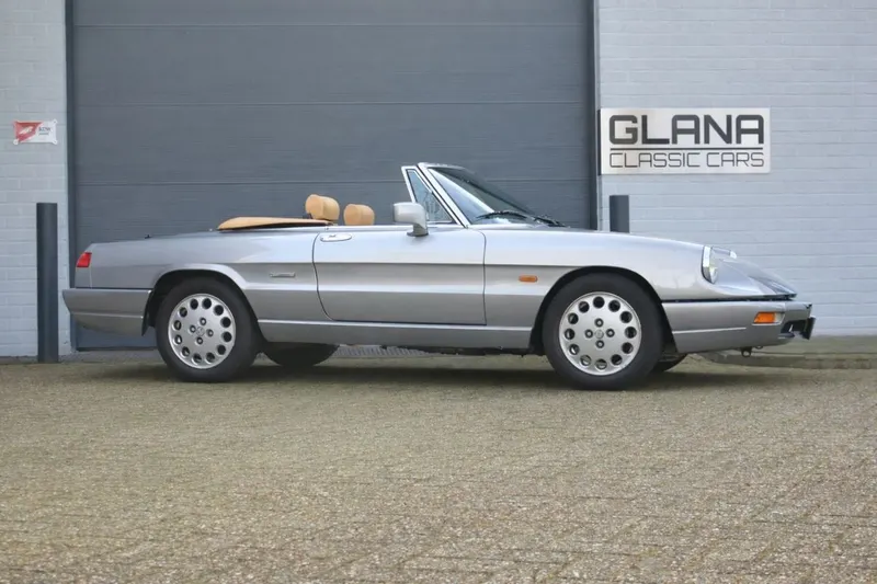 Alfa Romeo Spider (1990)