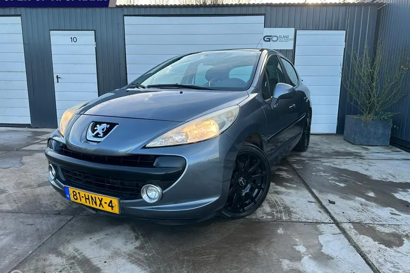 Peugeot 207 (2009)