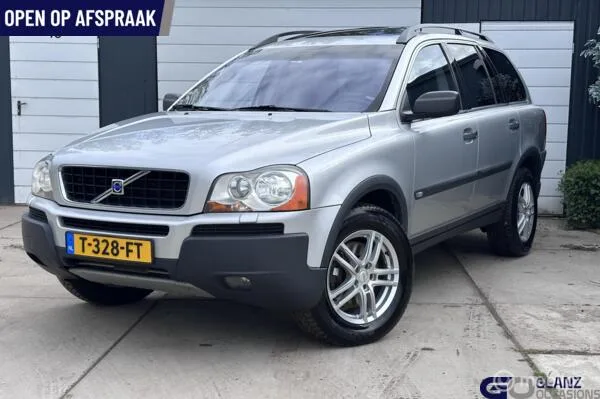Volvo XC90 (2004) — foto 1