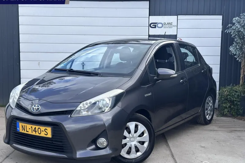 Toyota Yaris (2013)