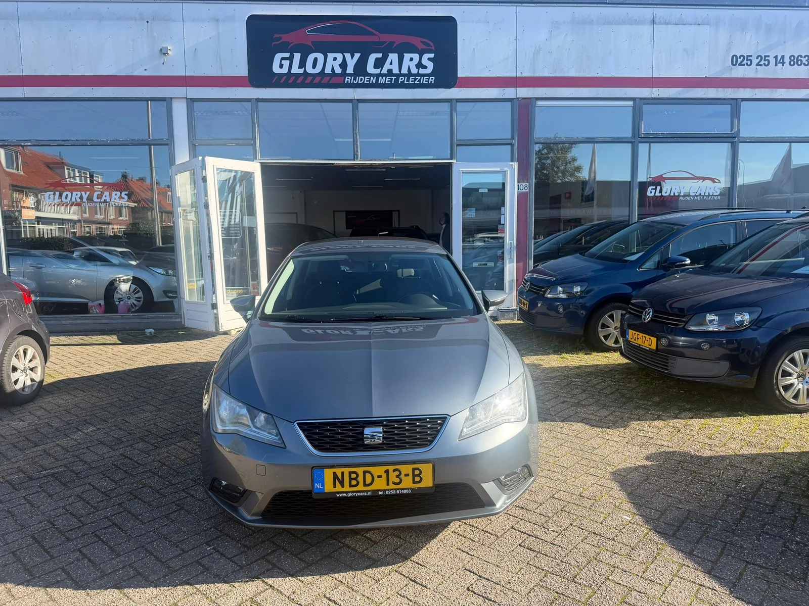 SEAT Leon (2013) — foto 1