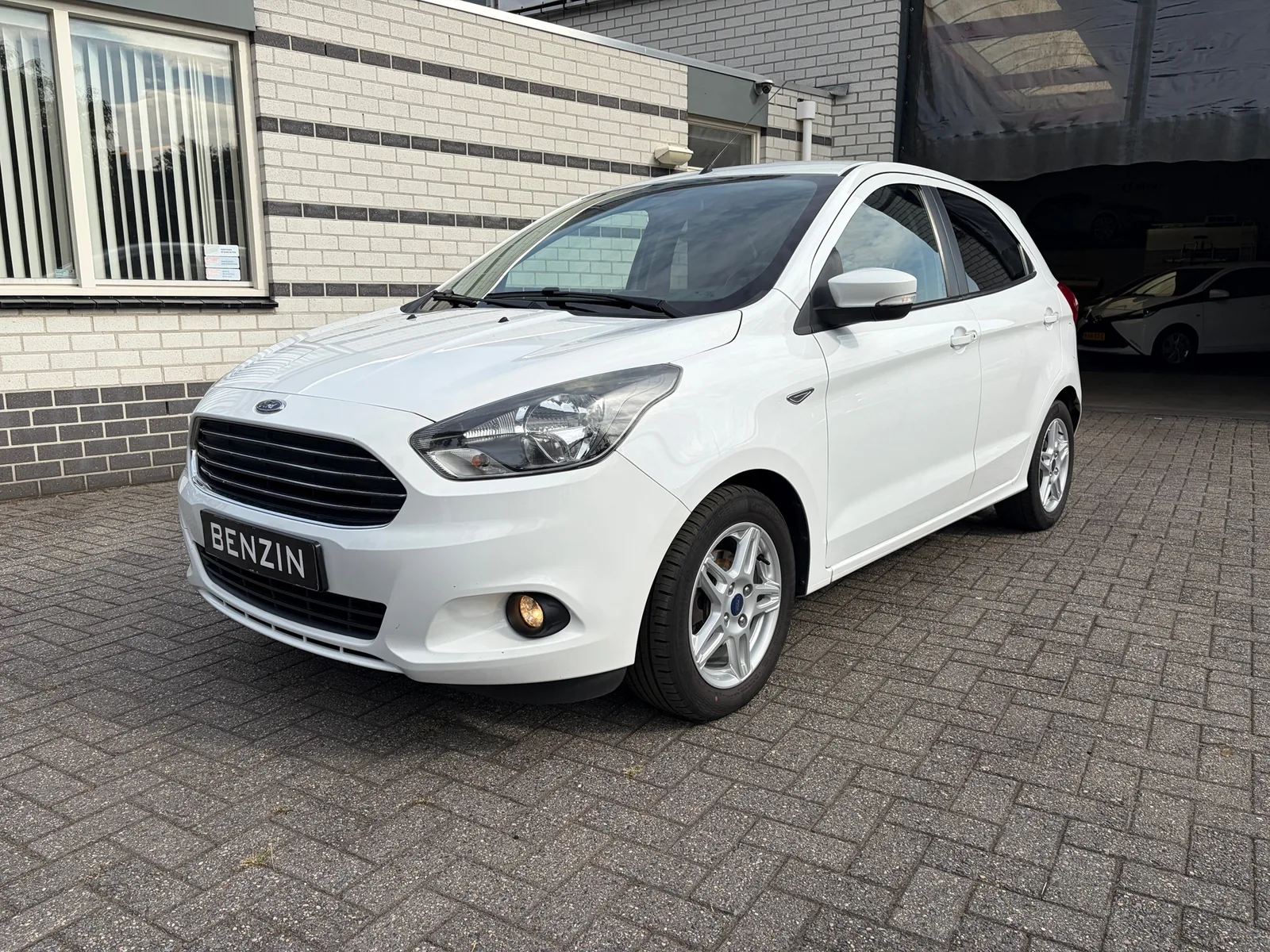 Ford Ka+ (2017) — foto 1