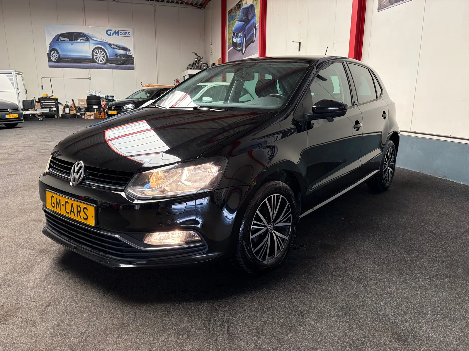 Volkswagen Polo (2016) — foto 1