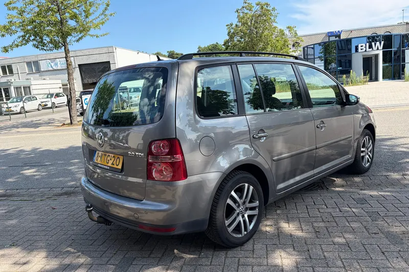 Volkswagen Touran (2010)