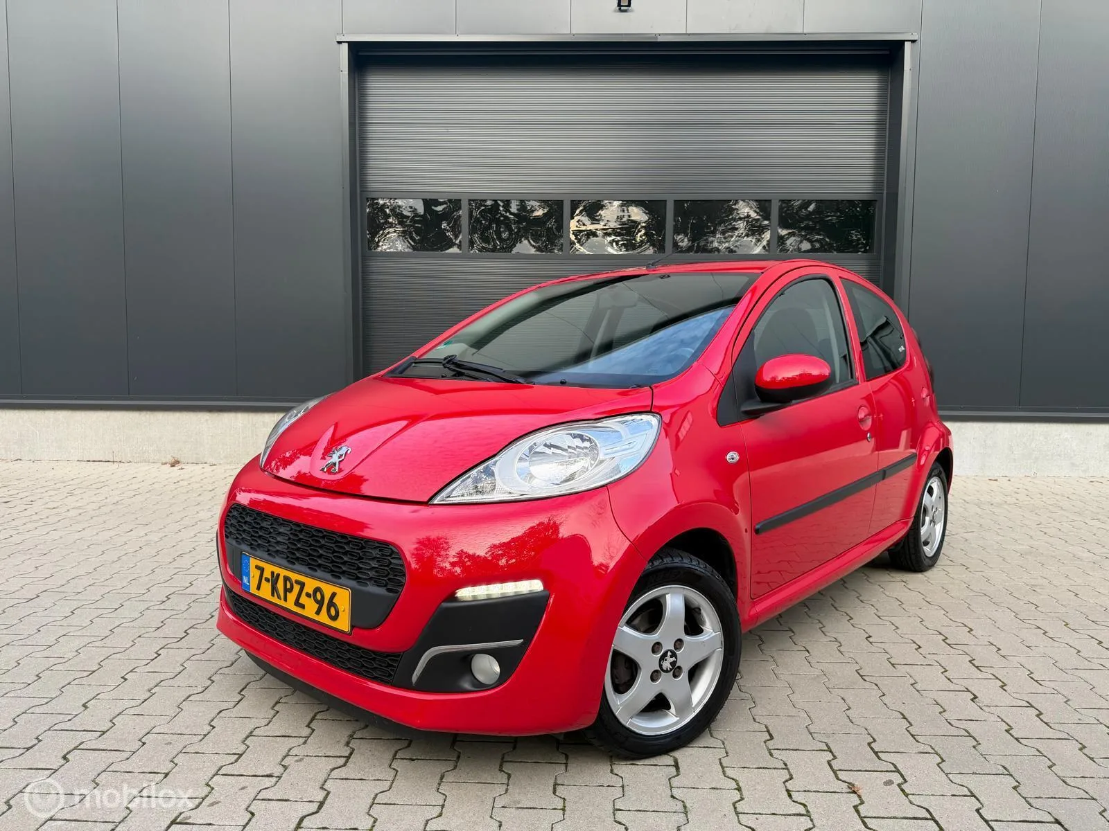 Peugeot 107 (2013) — foto 1