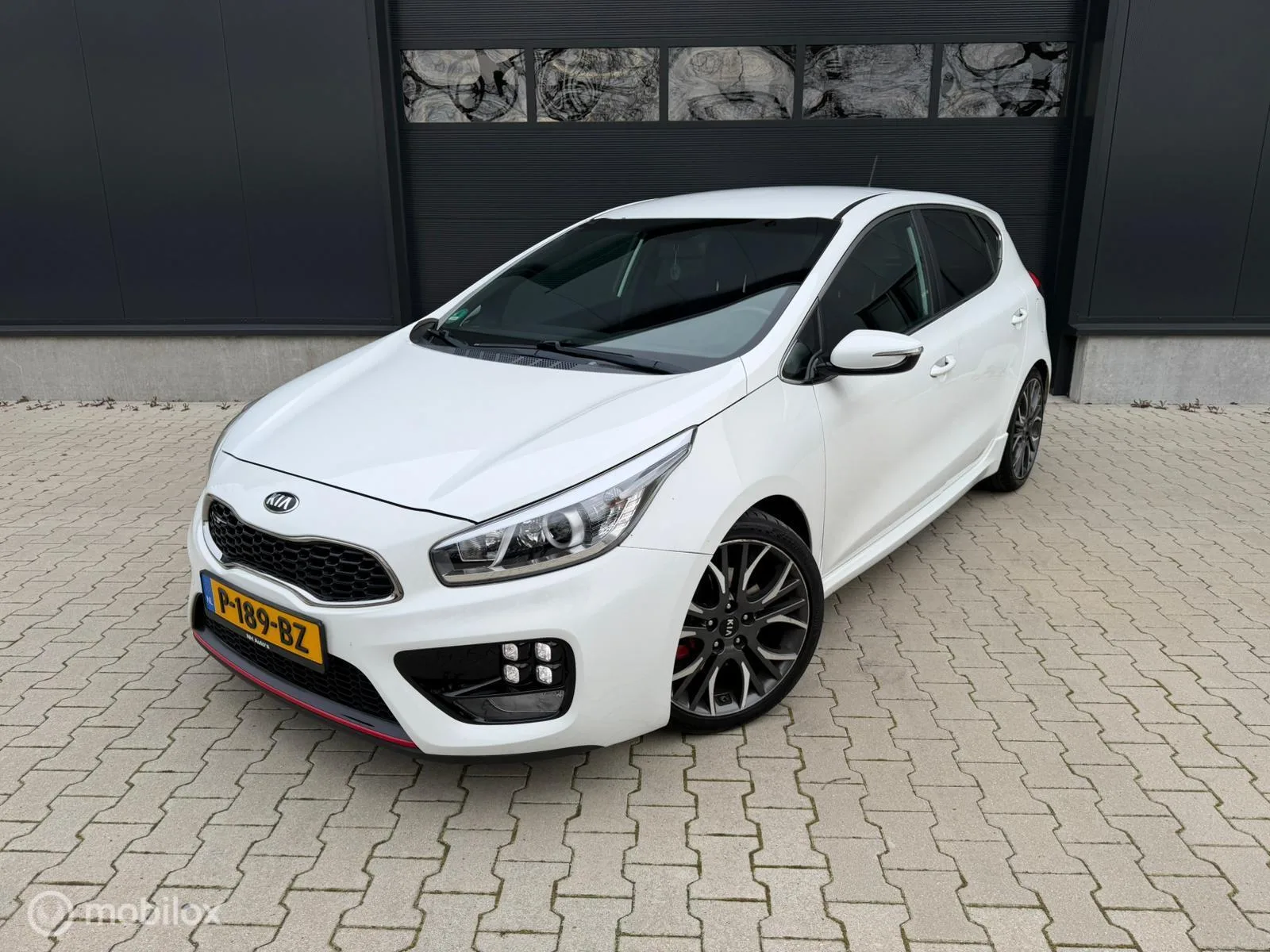 Kia Cee'd (2013) — foto 1