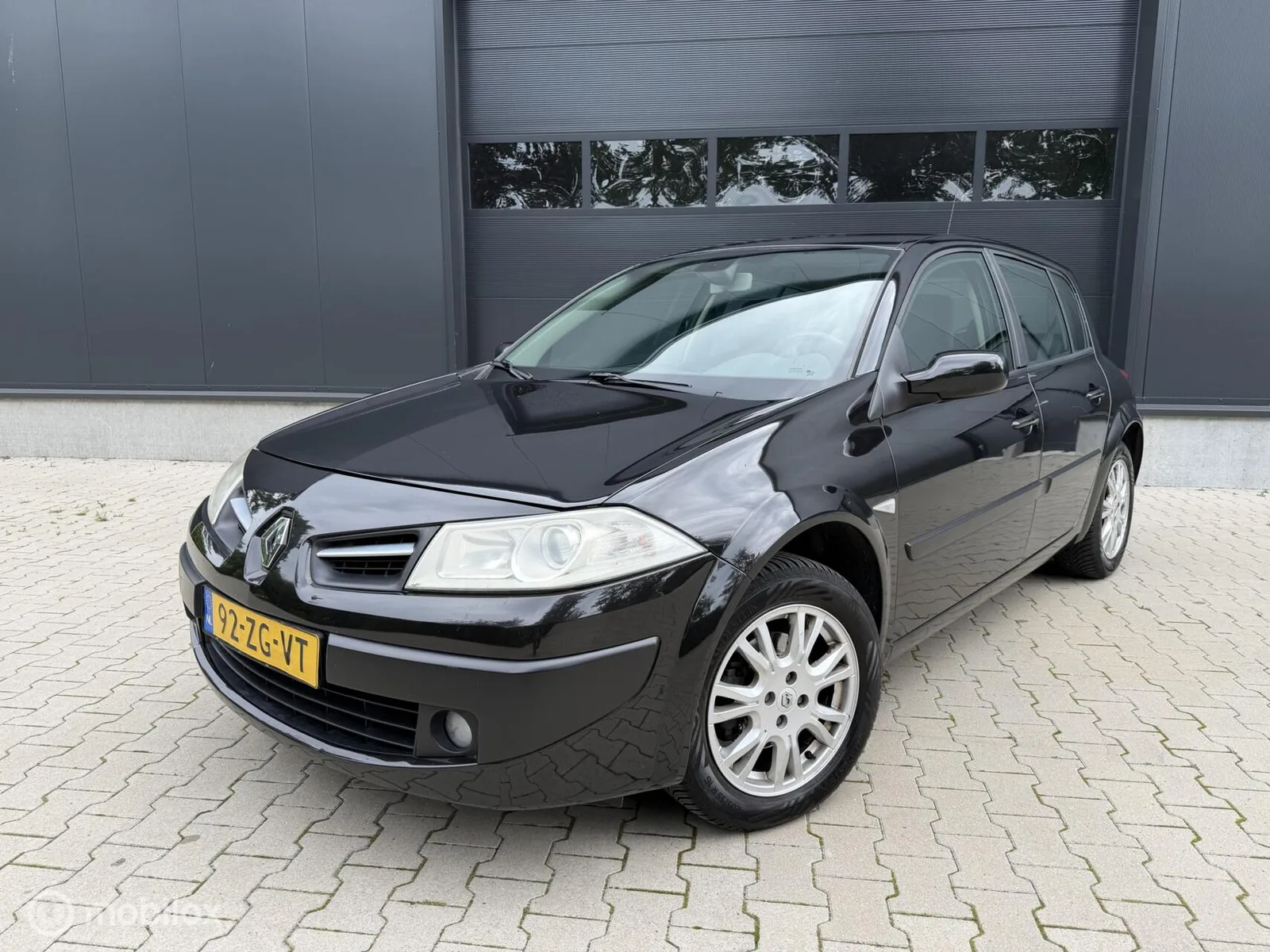 Renault Mégane (2008) — foto 1