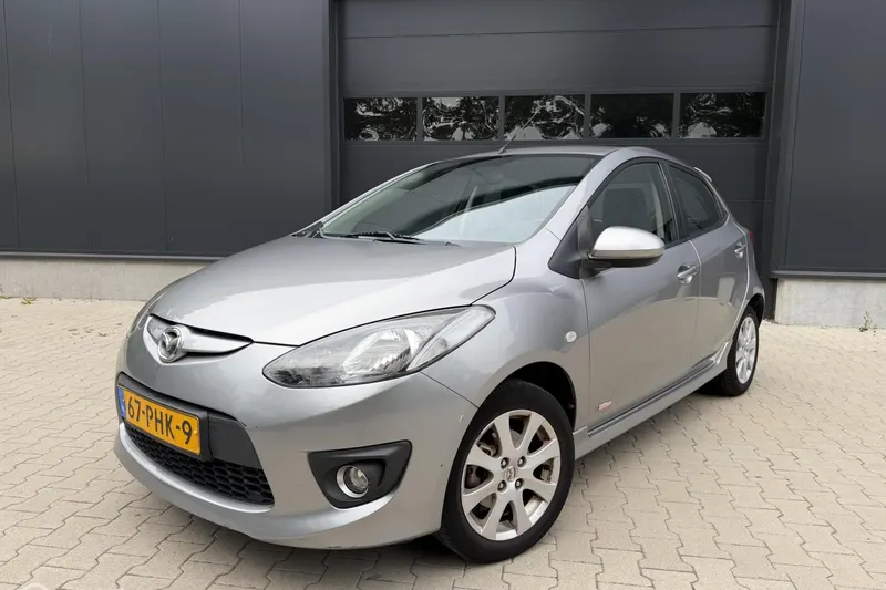 Mazda 2 (2011)