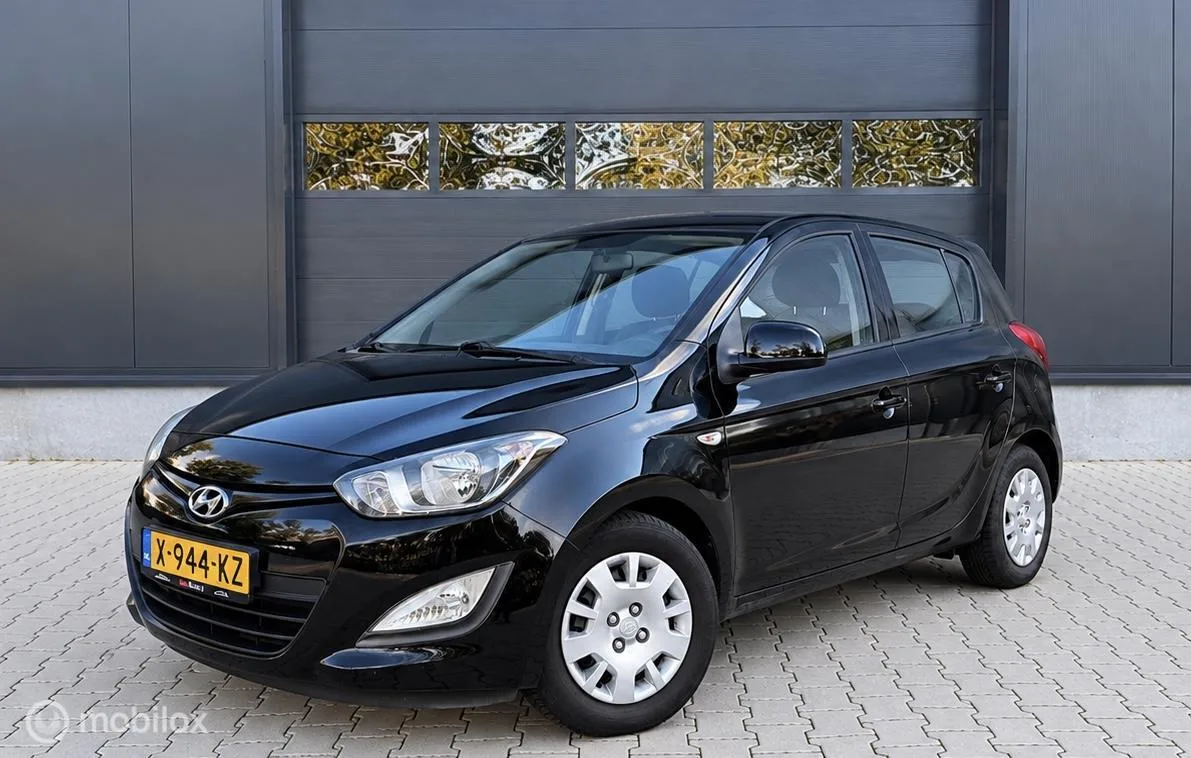 Hyundai i20 (2012) — foto 1