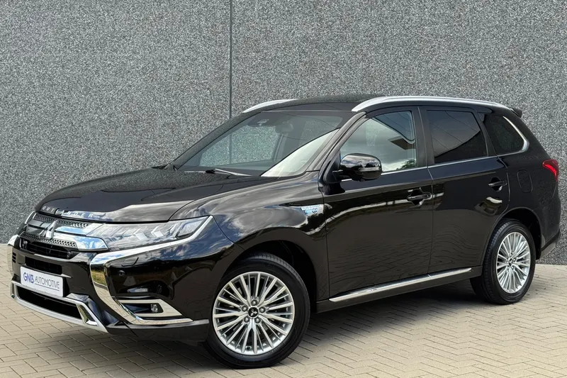 Mitsubishi Outlander (2019)