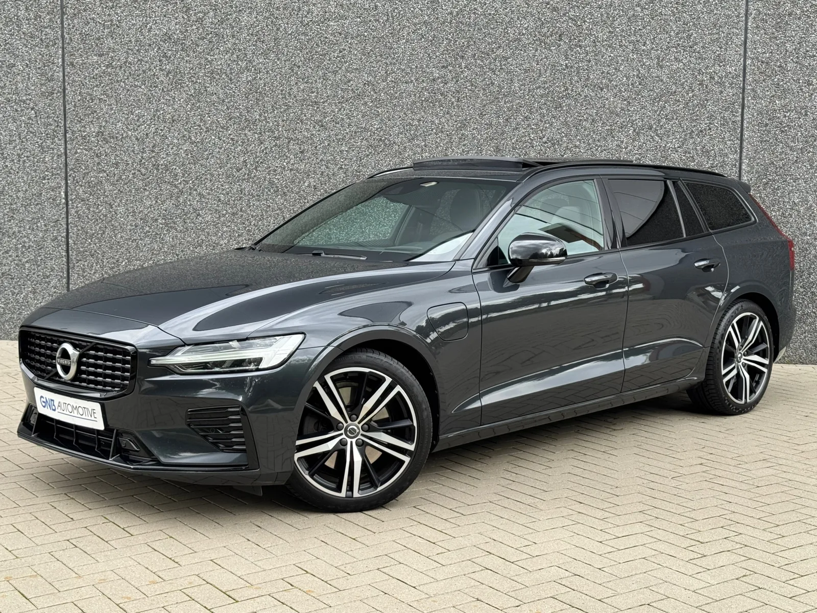 Volvo V60 (2019) — foto 1