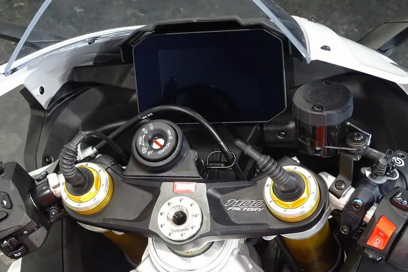 Aprilia RSV4 1100 (2024)