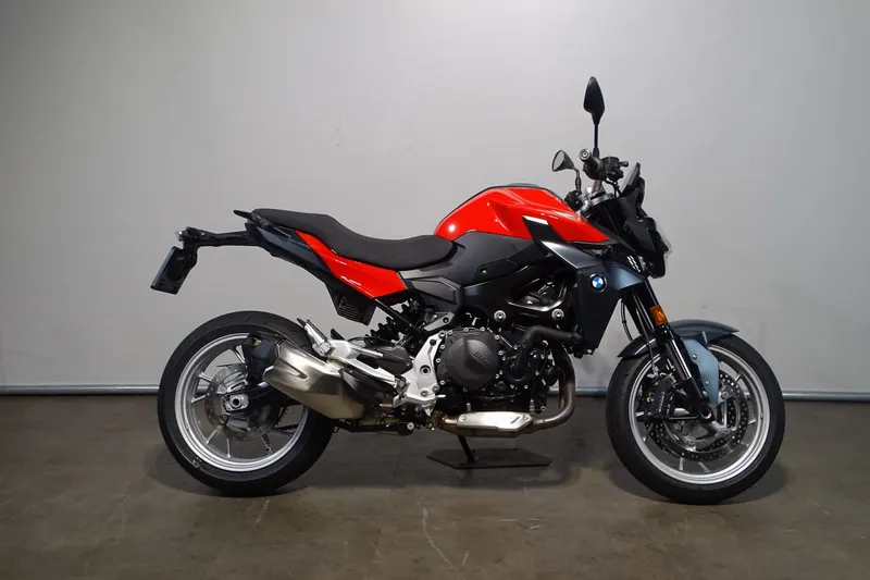 BMW F 900 R (2024)