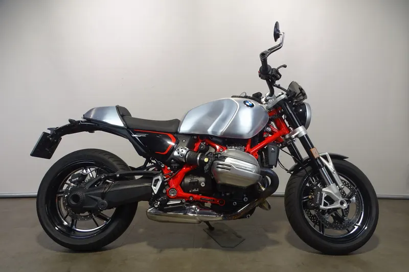 BMW R12 NineT (2024)