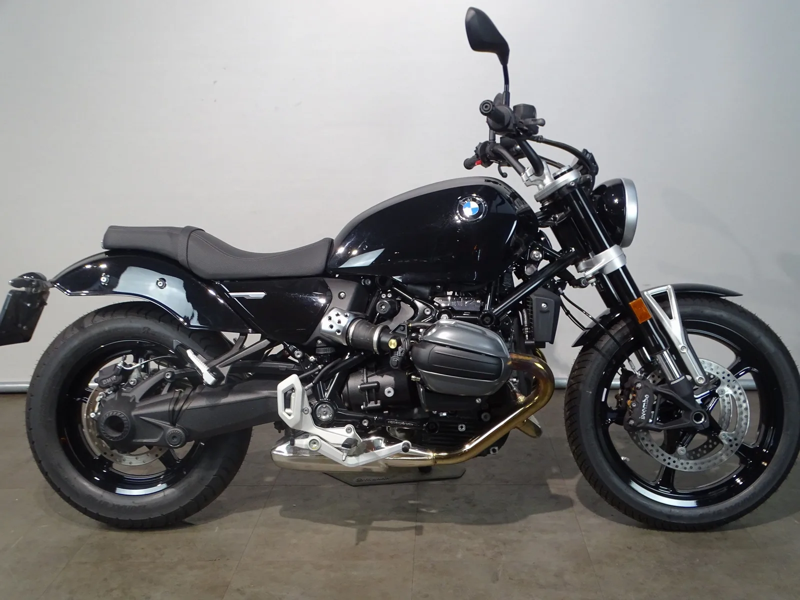 BMW R12 NineT (2024) — foto 1