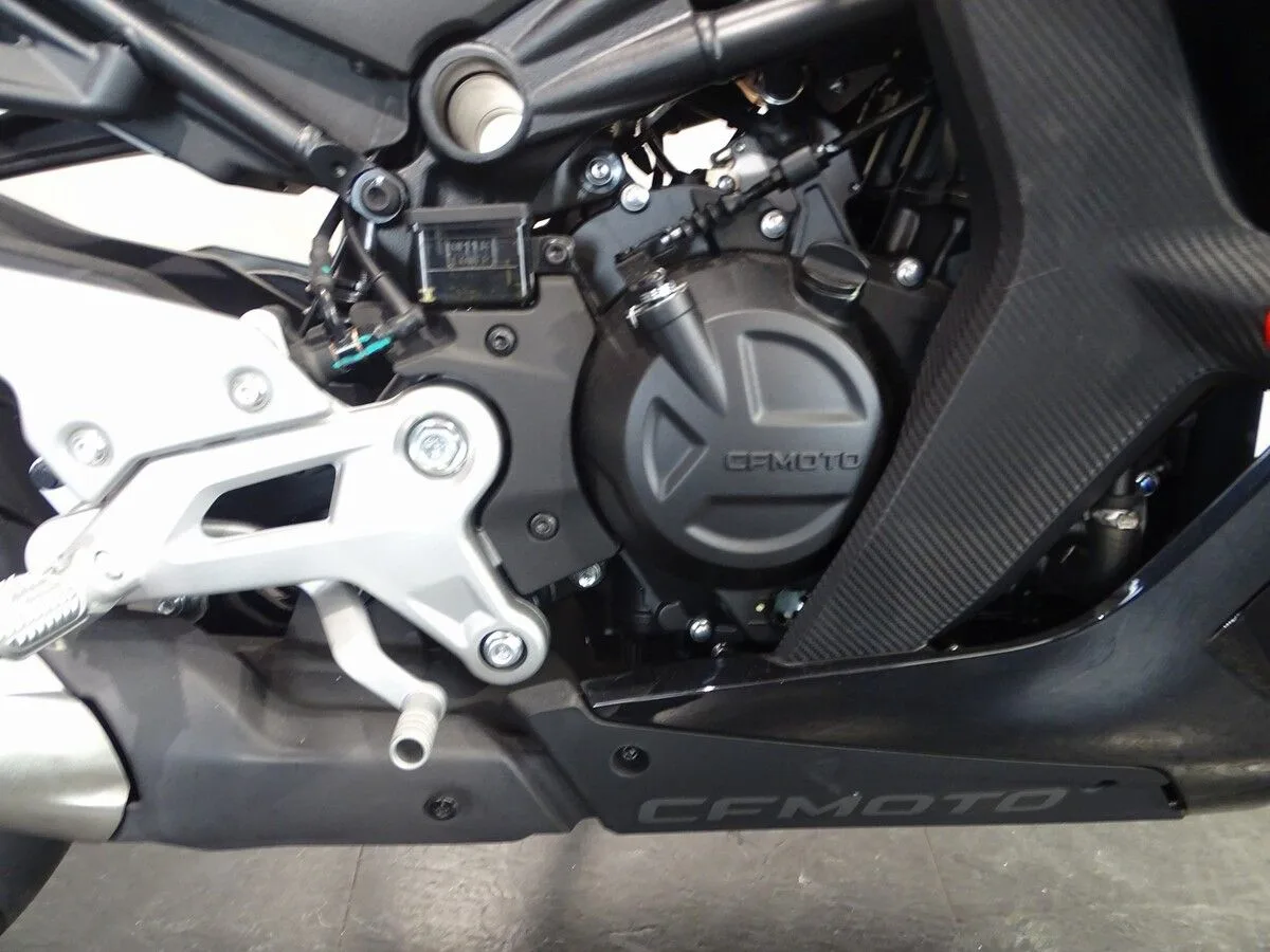 CFMoto 450 SRS (2024) — foto 1