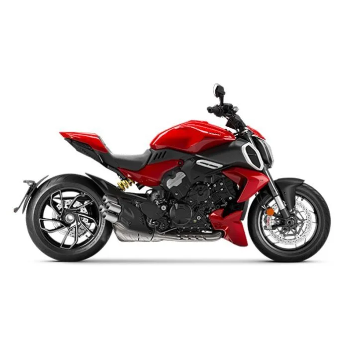 Ducati Diavel V4 (2024) — foto 1