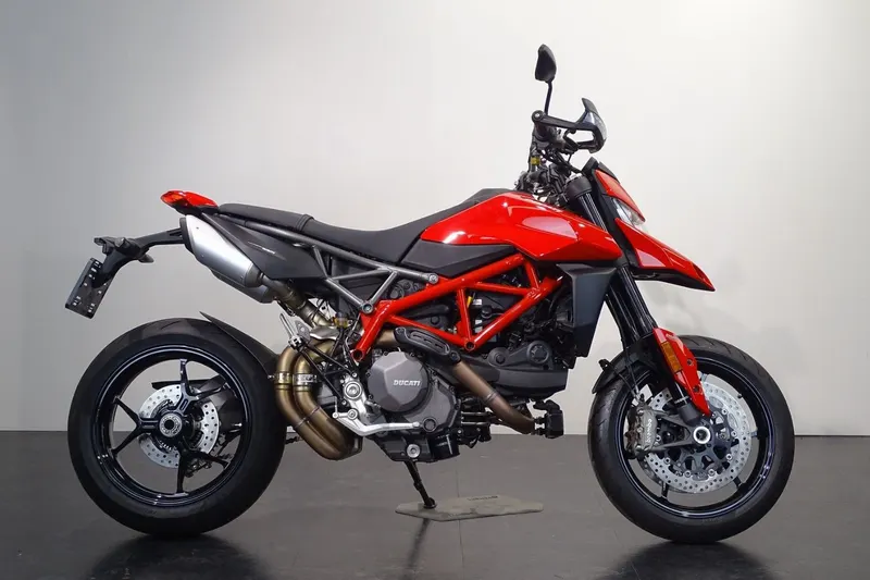 Ducati Hypermotard 950 (2024)