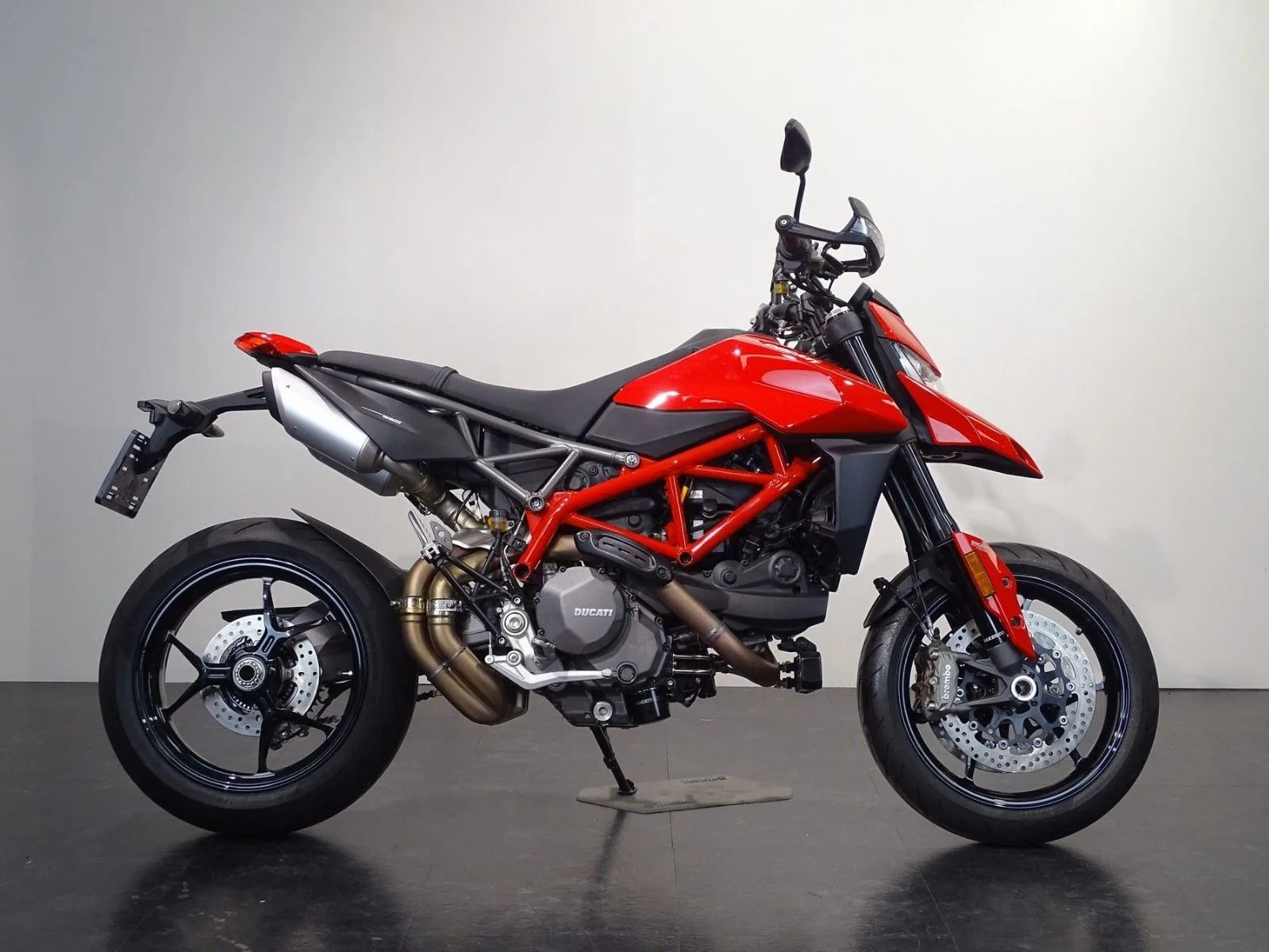 Ducati Hypermotard 950 (2024) — foto 1