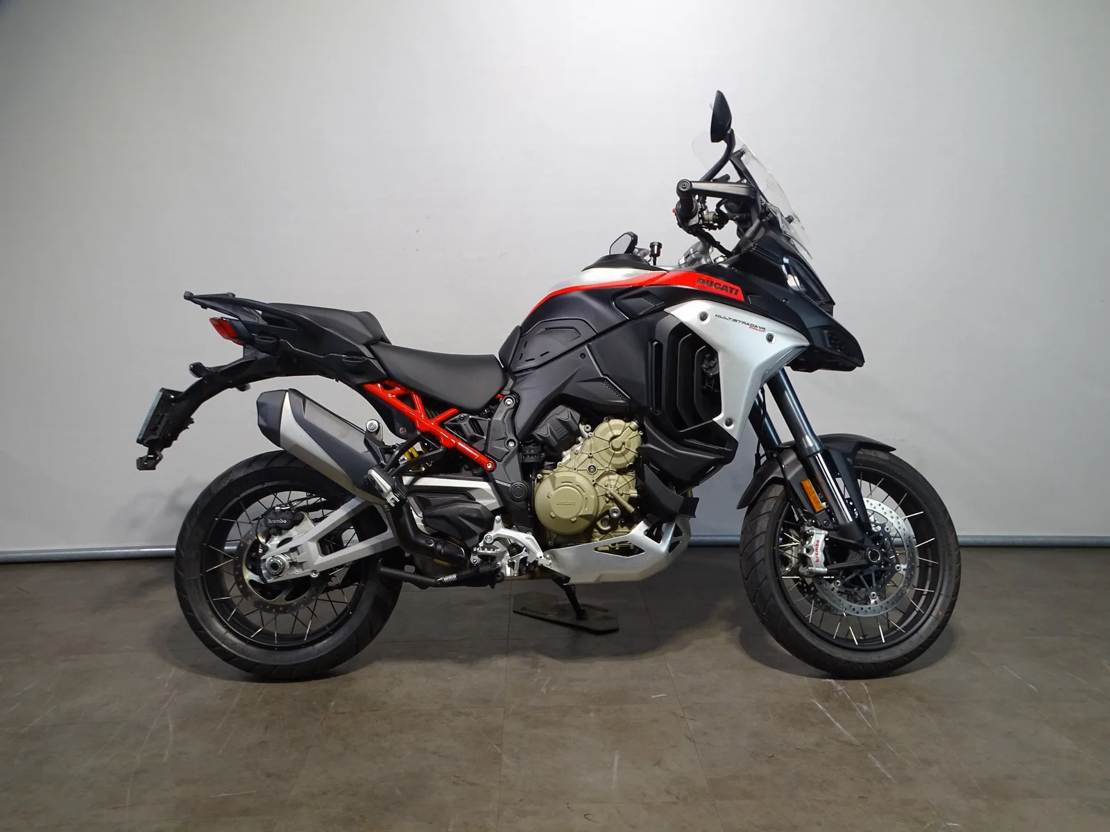Ducati Multistrada V4 (2023) — foto 1