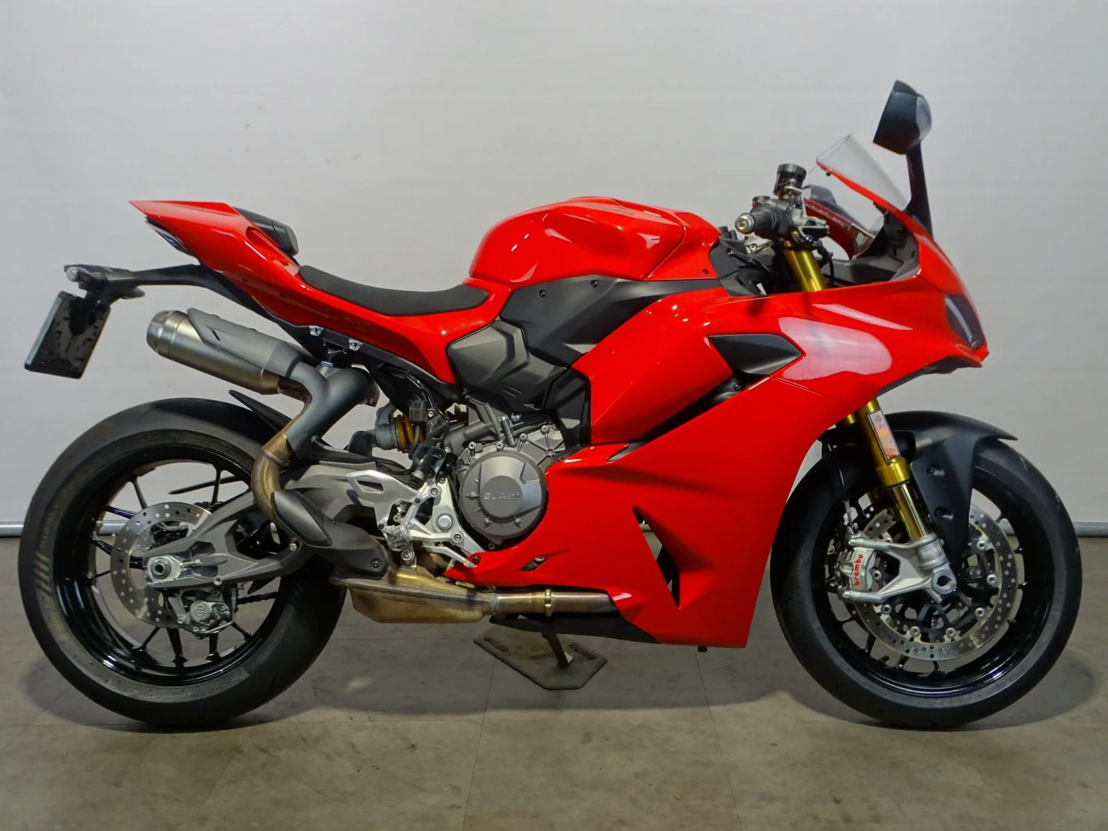 Ducati Panigale V2 S (2025) — foto 1
