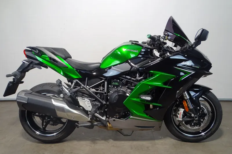 Kawasaki Ninja H2 (2023)