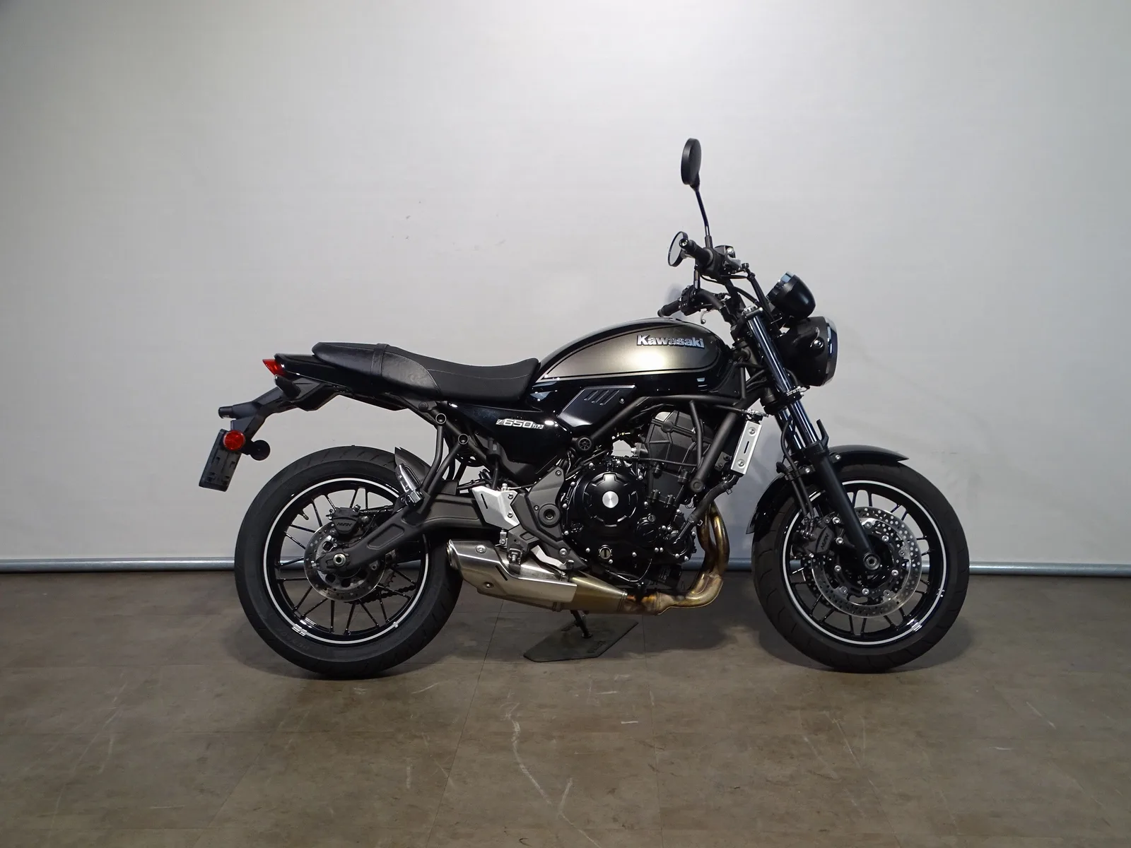 Kawasaki Z 650 RS (2024) — foto 1