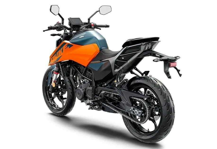 KTM 125 Duke (2025) — foto 1