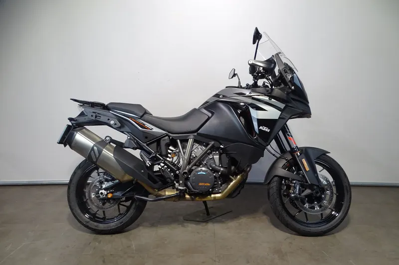 KTM 1290 Super Adventure (2021)