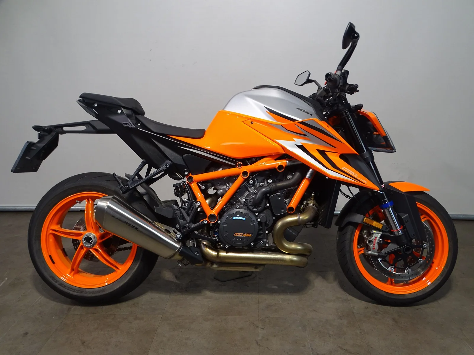 KTM 1290 Super Duke R EVO (2026) — foto 1